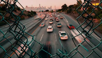 AYX体育-勒沃库森新援首次进球，勒沃库森新帅