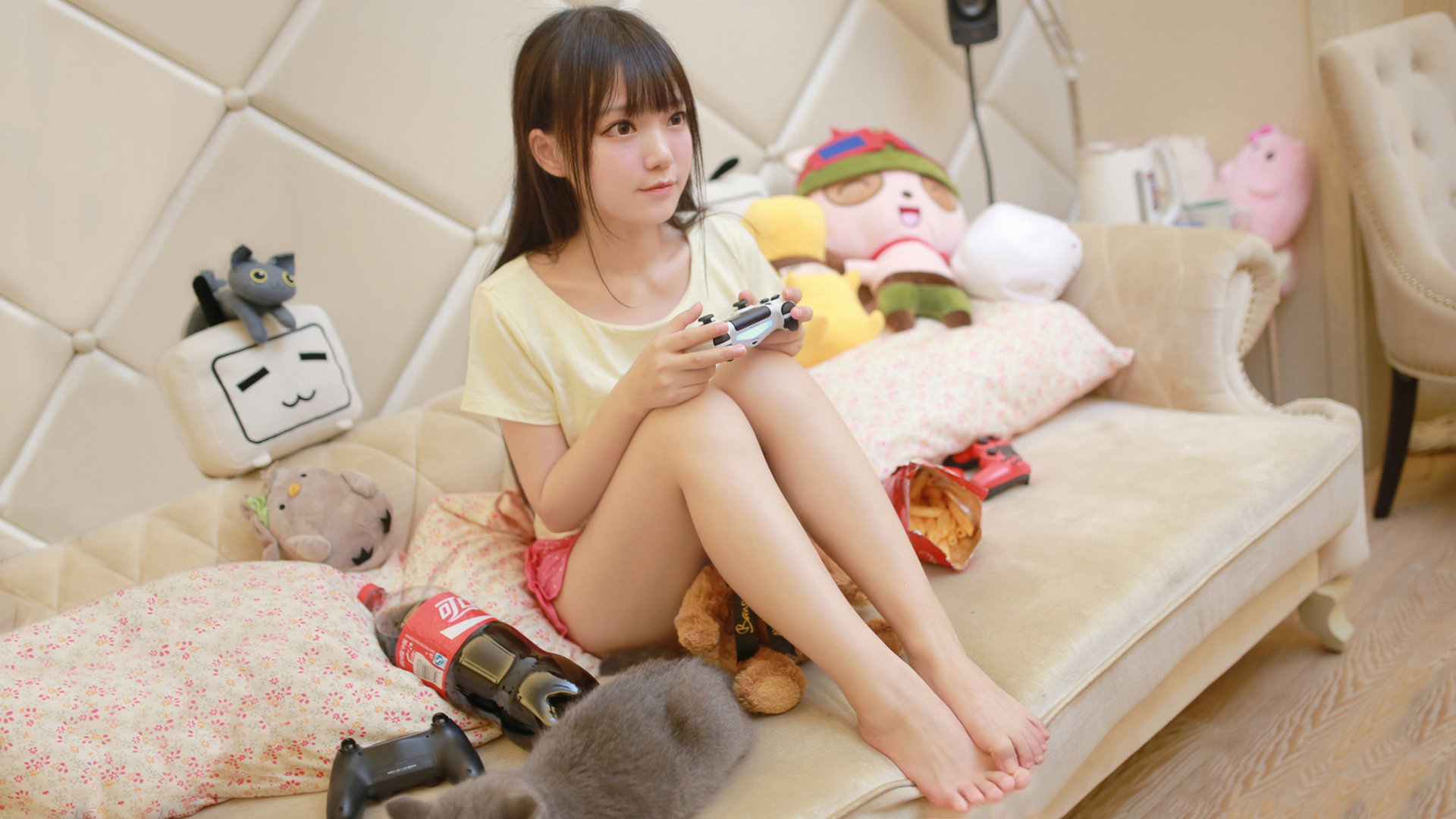 室内蹦床华丽秀,空中舞者炫技表演,室内蹦床运动