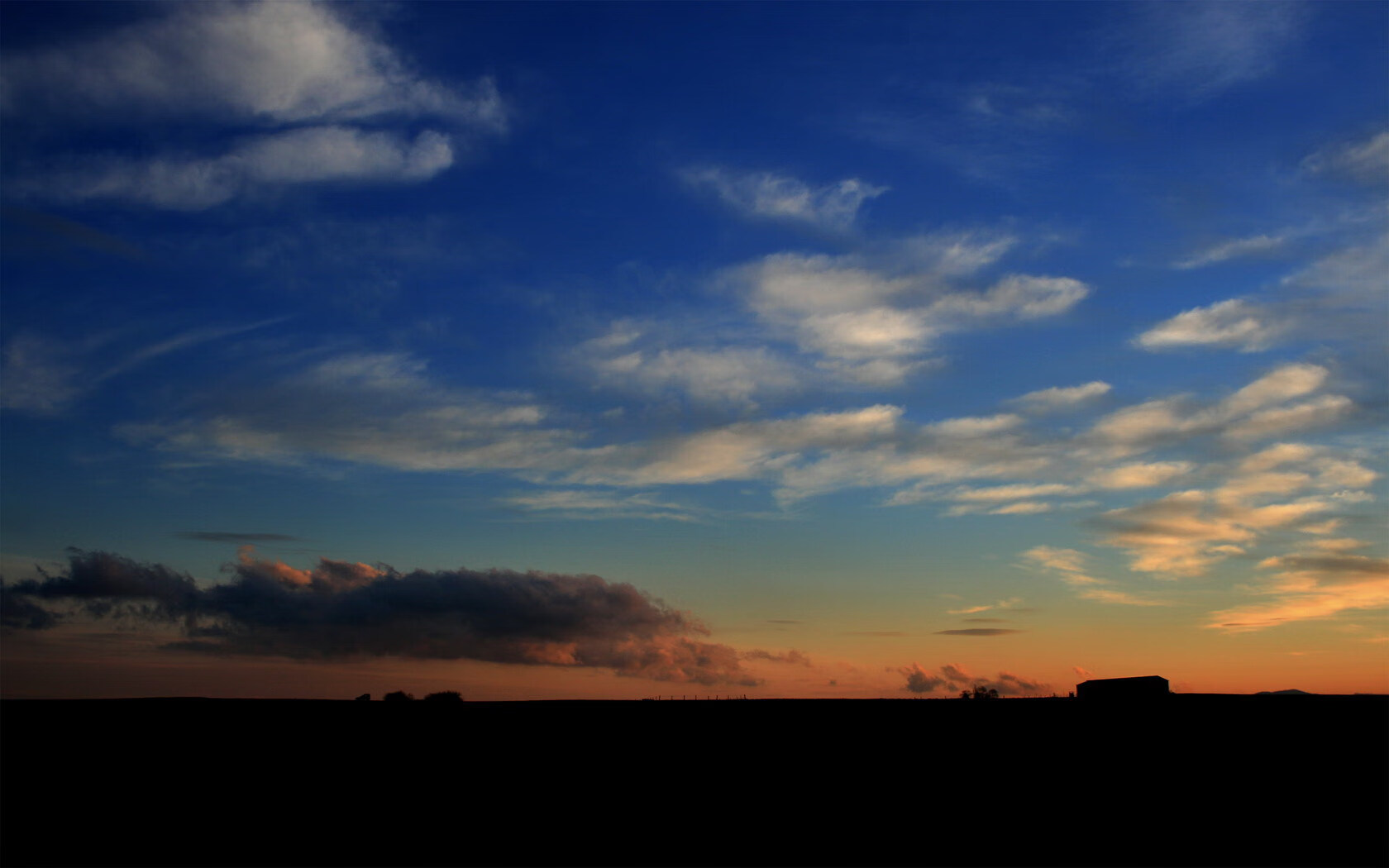 爱游戏娱乐平台-足球直播间试点虚拟主持人技术，足球 球迷 观众模拟主持