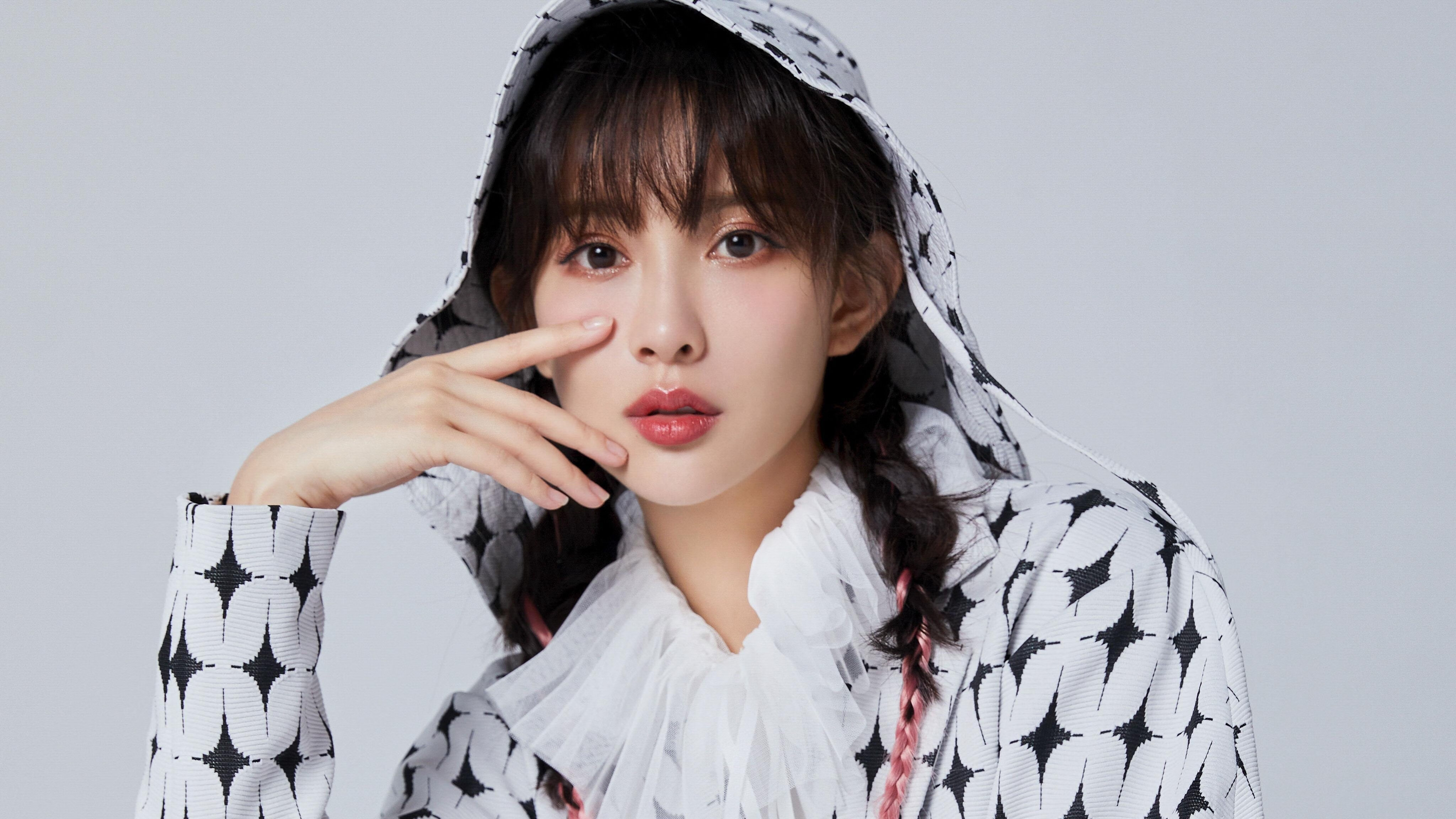 AIYOUXI.COM-西班牙女足夺得世界杯冠军，西班牙女足世界杯冠军卷发