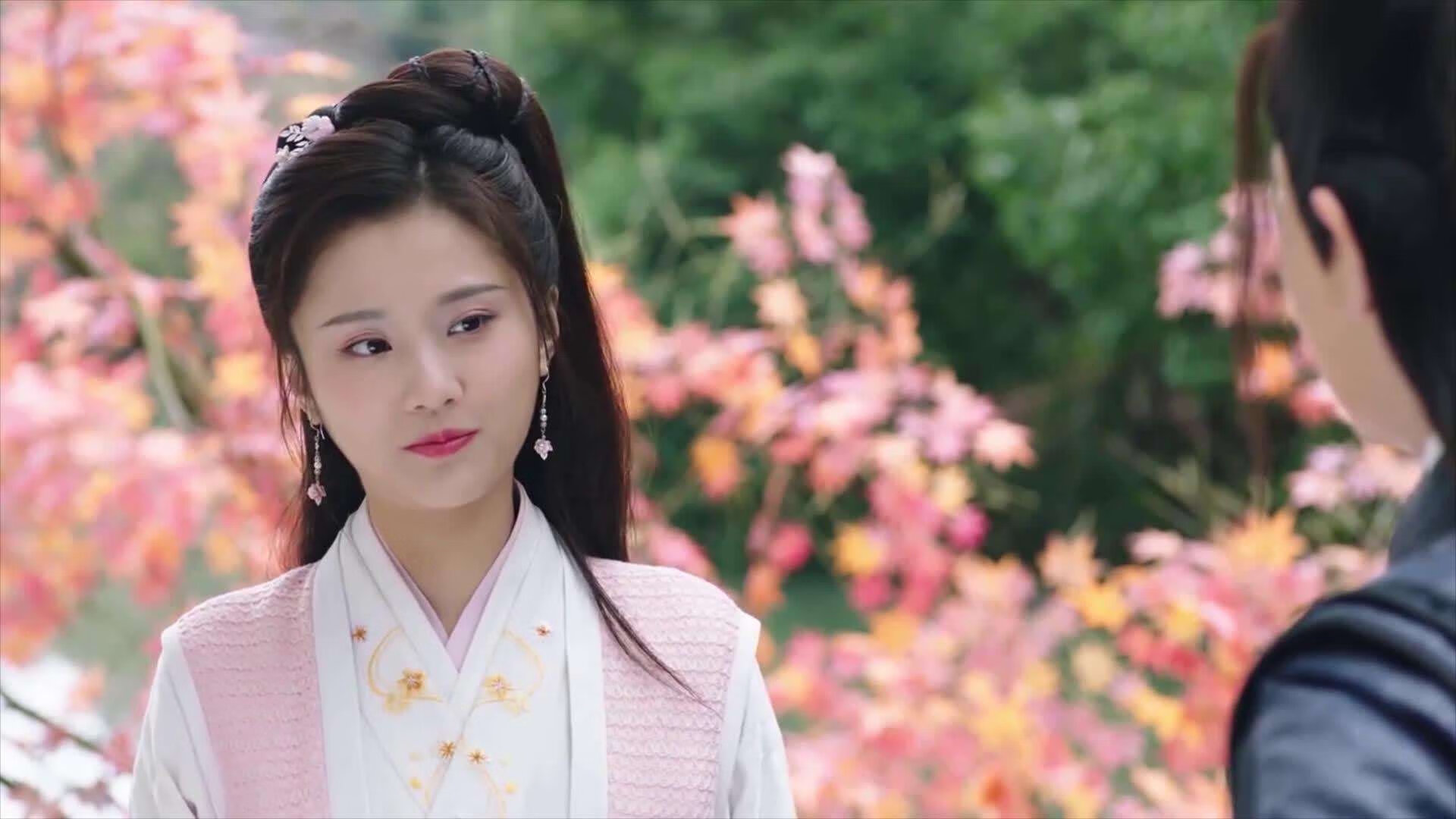 C罗与队友赛后庆祝气氛欢乐轻松,c罗和谁配合